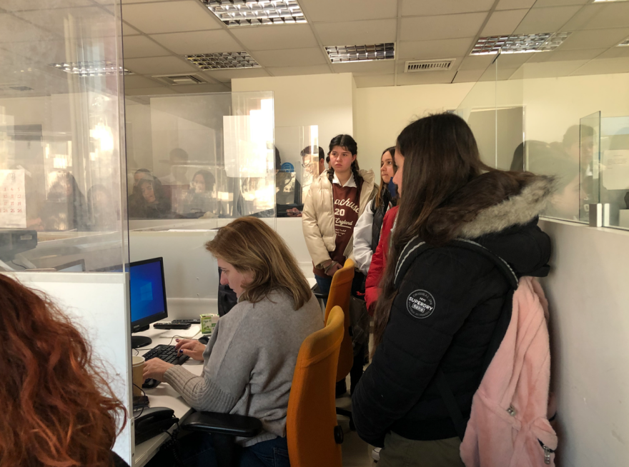 Το Γυμνάσιο Κρυονερίου «τύπωσε» το δικό του Πρώτο Θέμα