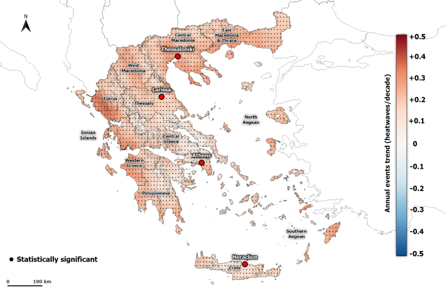Διπλασιάστηκαν οι περιοχές που βιώνουν τουλάχιστον έναν καύσωνα ετησίως στη χώρα - Δείτε χάρτη με τις περιόδους
