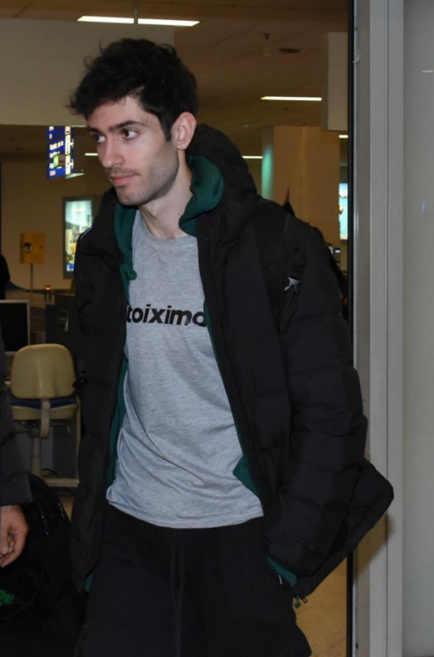 Μίλτος Τεντόγλου: Γύρισε Ελλάδα μετά το ρεκόρ - «Οι κριτές ψάχνονταν, δεν ήξεραν τι τους γίνεται»