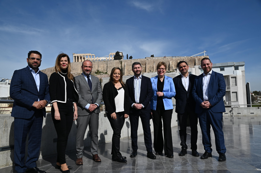 Ευρωπαίοι Σοσιαλιστές: Πλήρης στήριξη στο διαχρονικό αίτημα της Ελλάδας για την επιστροφή των γλυπτών του Παρθενώνα