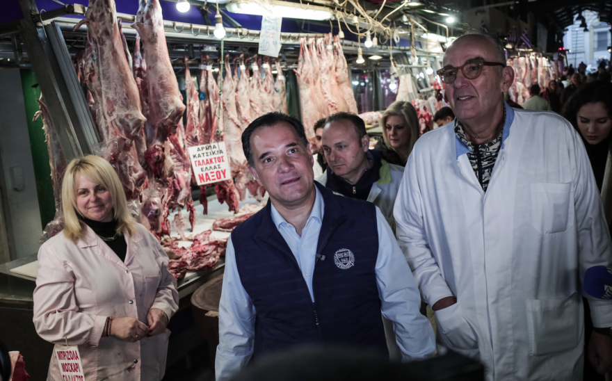 Πασχαλινό τραπέζι: Αυτοψία Γεωργιάδη στη Βαρβάκειο - Στα 9,99€/ κιλό η τιμή του αρνιού