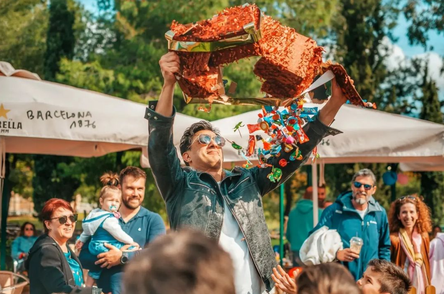 Τζένη Θεωνά - Δήμος Αναστασιάδης: Οι φωτογραφίες από το πάρτι γενεθλίων του γιου τους