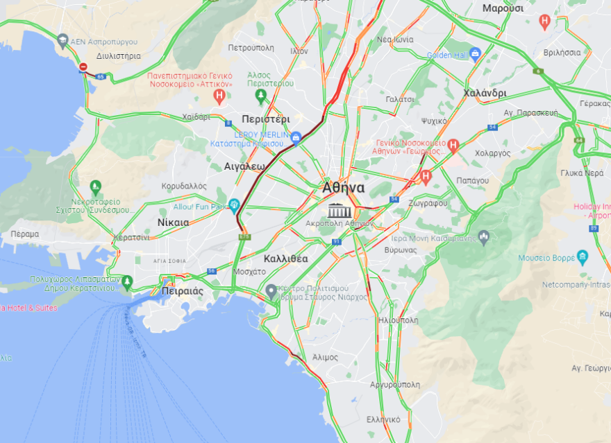 Κίνηση στους δρόμους: Τροχαίο στην κάθοδο Κηφισού στο ύψος της Λαχαναγοράς - Μια λωρίδα ανοιχτή