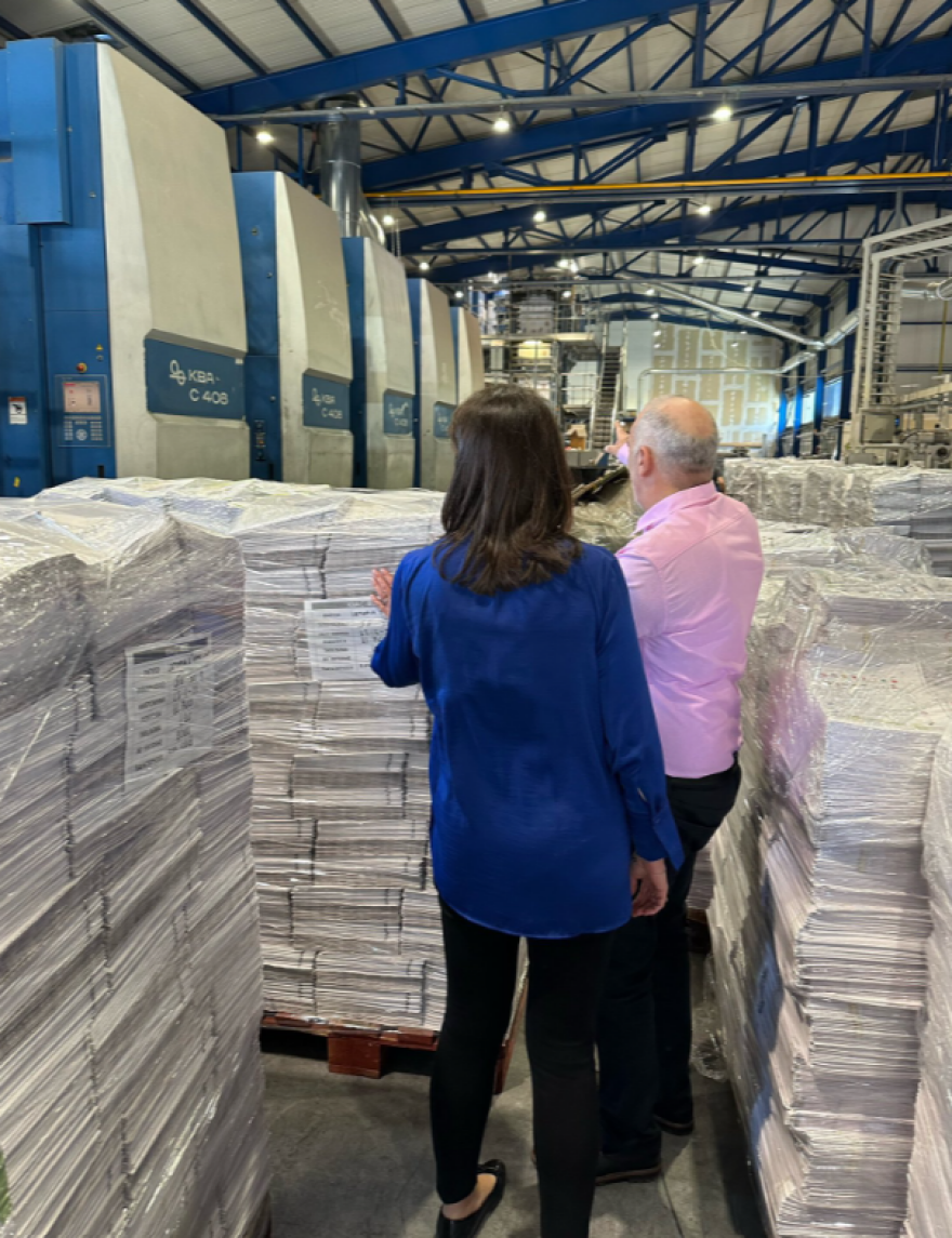 Τυπώνονται και πακετάρονται τα βιβλία της νέας σχολικής χρονιάς