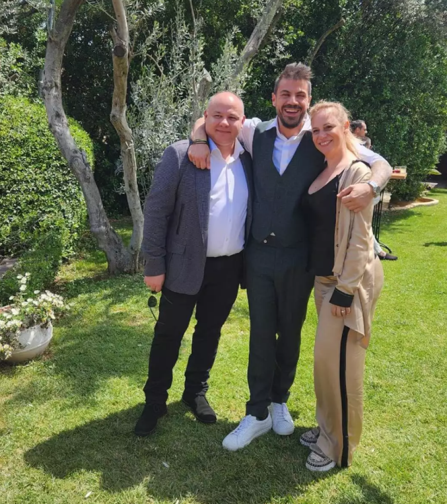 Άκης Πετρετζίκης - Κωνσταντίνα Παπαμιχαήλ: Βάφτισαν την κόρη τους