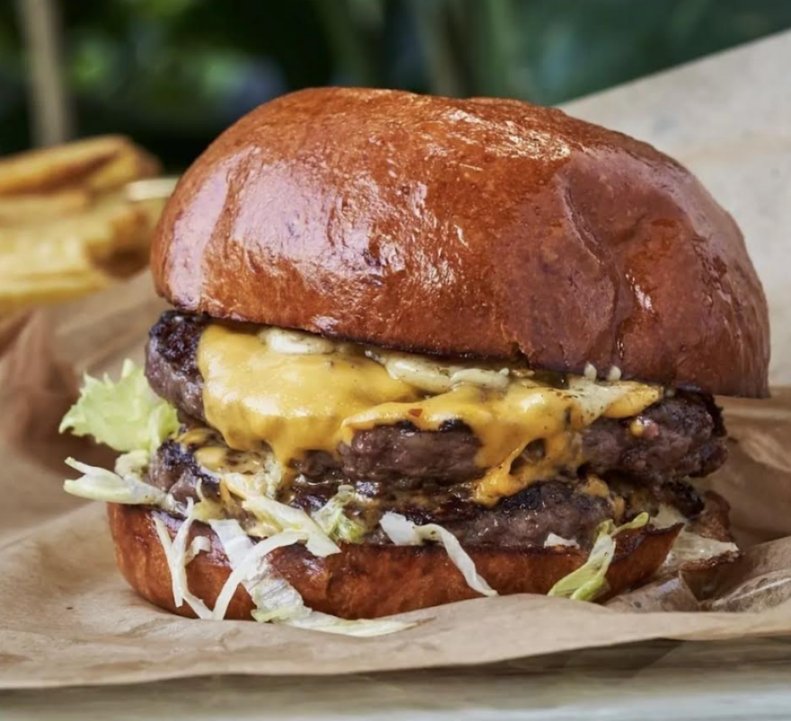 Τα 204 top εστιατόρια και ταβέρνες σε όλη την Ελλάδα - Η ελίτ της γαστρονομικής σκηνής σε 12 κατηγορίες 