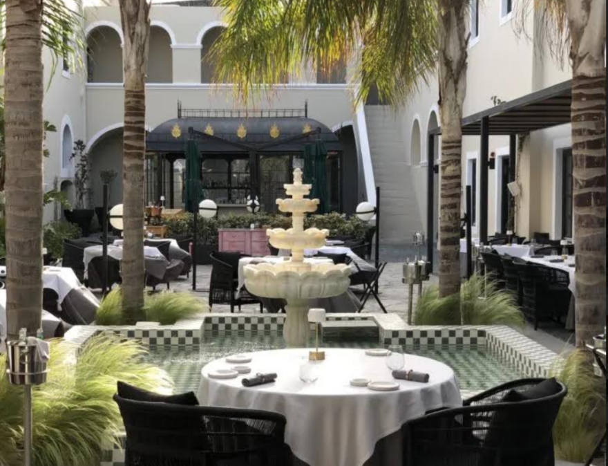 Τα 204 top εστιατόρια και ταβέρνες σε όλη την Ελλάδα - Η ελίτ της γαστρονομικής σκηνής σε 12 κατηγορίες 