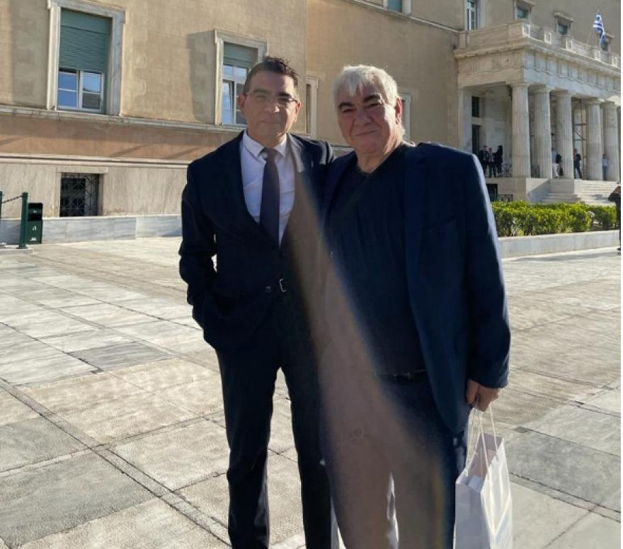 Εκλογές 2023: Η επίσκεψη Μητσοτάκη στο σπίτι πρώην αστέγου - Δείτε τη συζήτησή τους στο 10λεπτο σποτ της ΝΔ