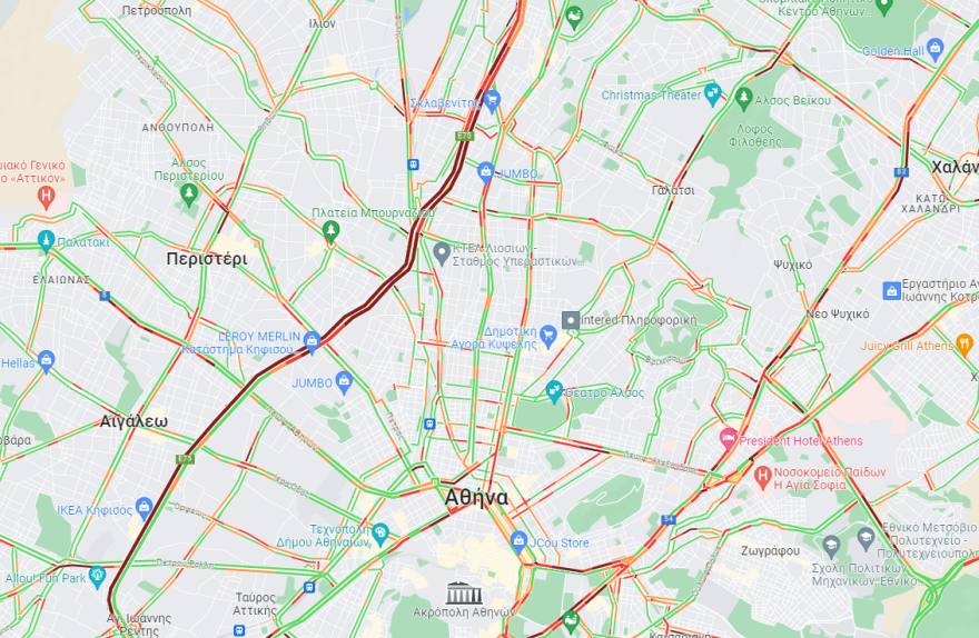 Κίνηση στους δρόμους: Μεγάλο μποτιλιάρισμα στον Κηφισό λόγω τροχαίου - 25λεπτες καθυστερήσεις στην Αττική Οδό