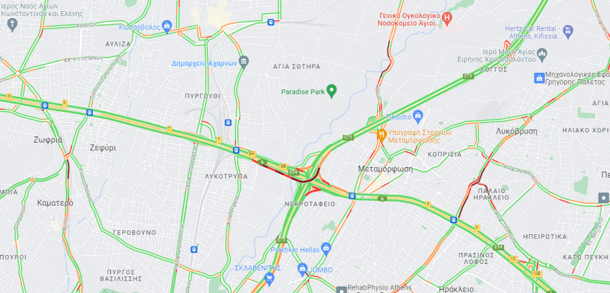 Δείτε LIVE την κίνηση: Μεγάλη η έξοδος των ετεροδημοτών - Στο «κόκκινο» Κηφισός και Αττική οδός 