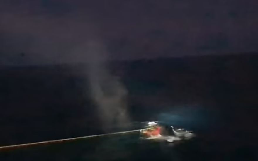 Ισλανδία: Η στιγμή που θηρευτές θανατώνουν φάλαινα με εκρηκτικά - Δείτε βίντεο