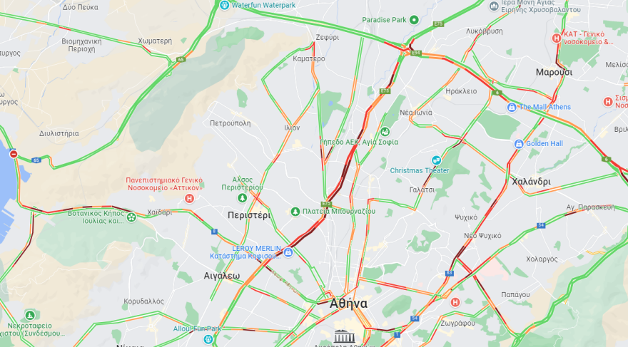 Κίνηση στους δρόμους: Μποτιλιαρισμένος ο Κηφισός - Μικροκαθυστερήσεις και στην Αττική Οδό 