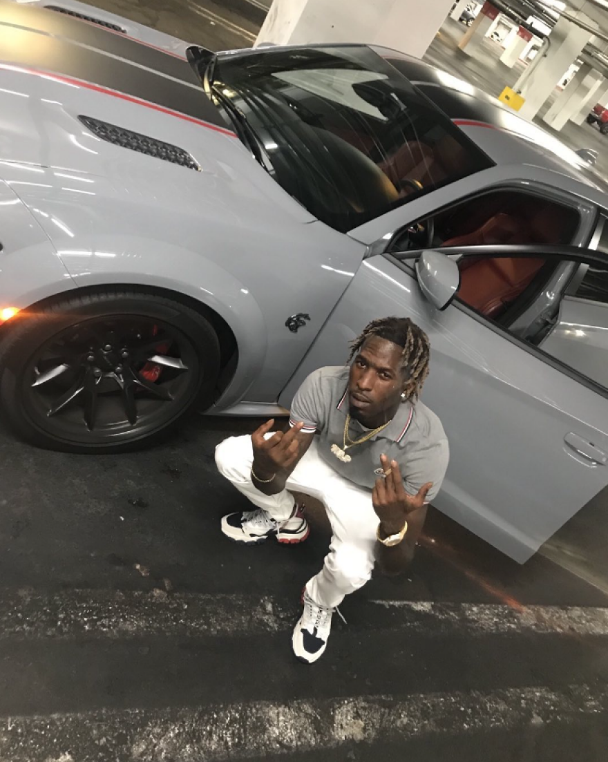 ΗΠΑ: Συγκλονίζει βίντεο που δείχνει αστυνομικούς να διασώζουν κακοποιημένα παιδιά μέσα από κλουβιά