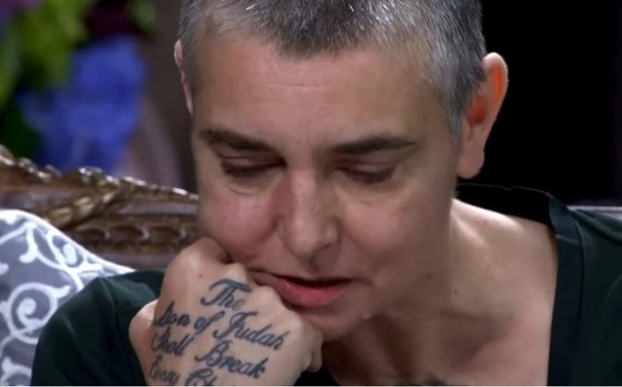 Σινέντ Ο'Κόνορ: Το τραύμα που της άφησε η μητέρα της και επηρέασε την πορεία της στη μουσική