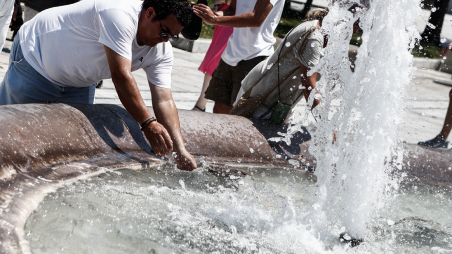 Πώς η Ευρώπη έγινε... καμινέτο - Το υποθαλάσσιο ηφαίστειο, το «ηλιακό μάξιμουμ» και το φαινόμενο «Ελ Νίνιο»