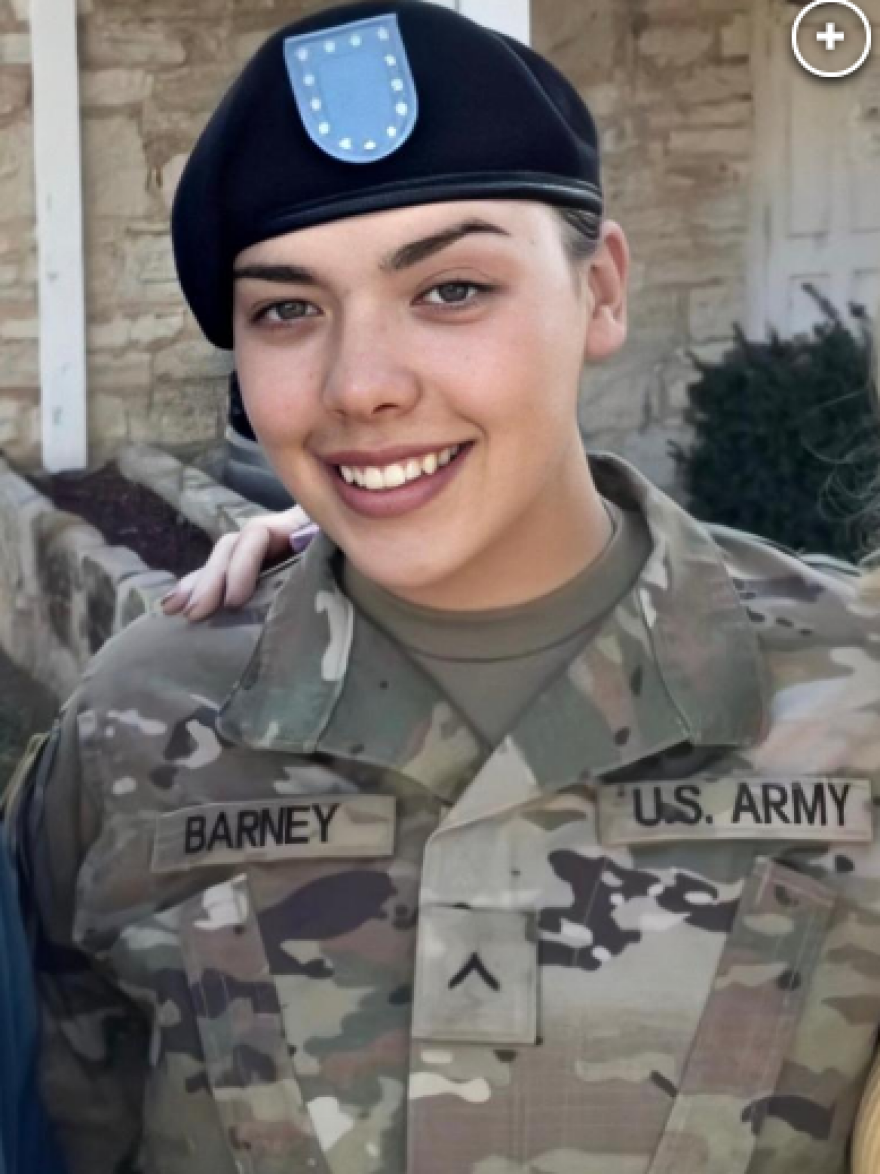 Αμερικανός στρατιώτης σκότωσε τη γυναίκα του και έπαιζε «θέατρο» στο Facebook και στη μητέρα της