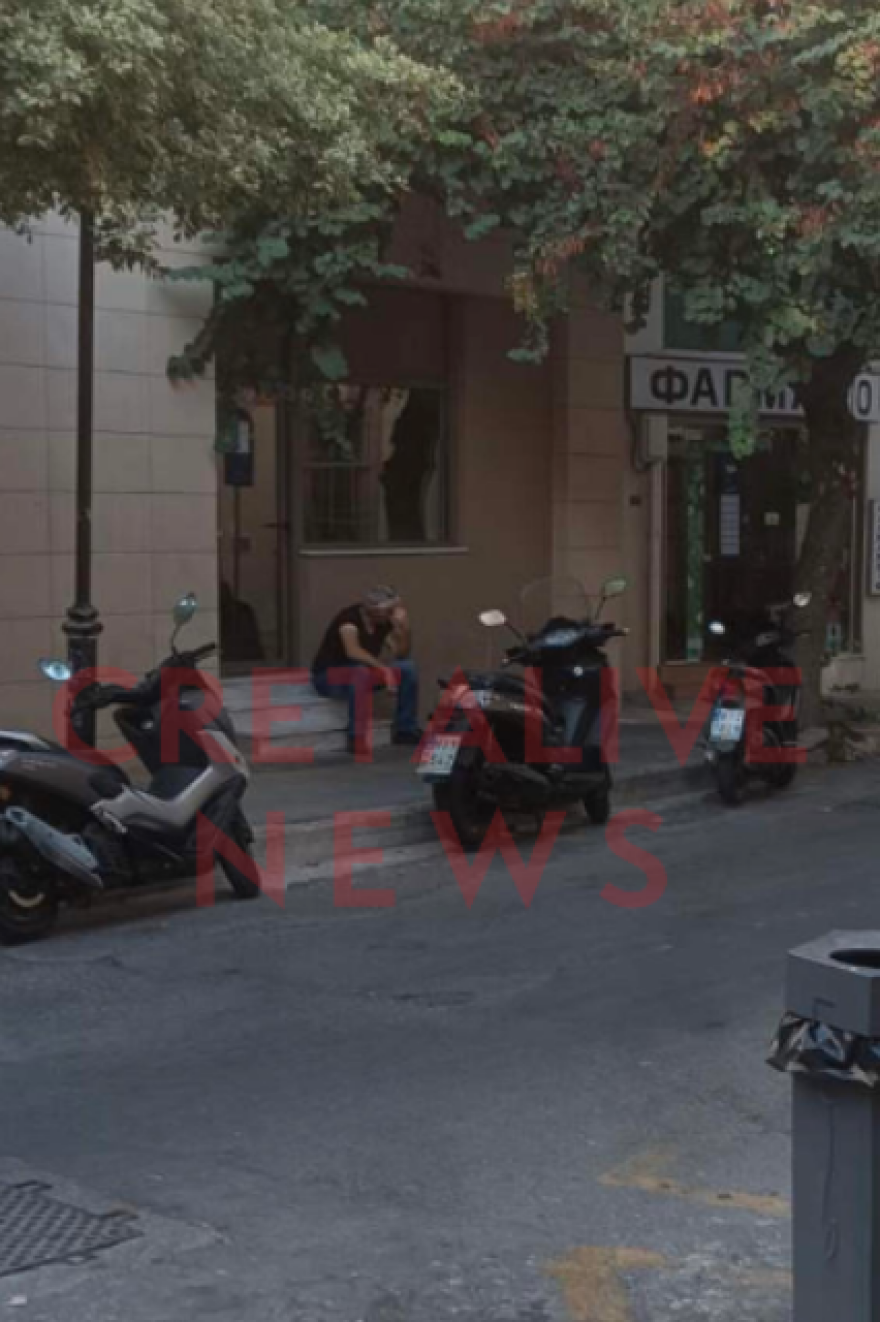 Ηράκλειο: Ο πατέρας του Νίκου περίμενε να δει από κοντά τον 22χρονο που πυροβόλησε τον γιο του - Δείτε φωτογραφίες