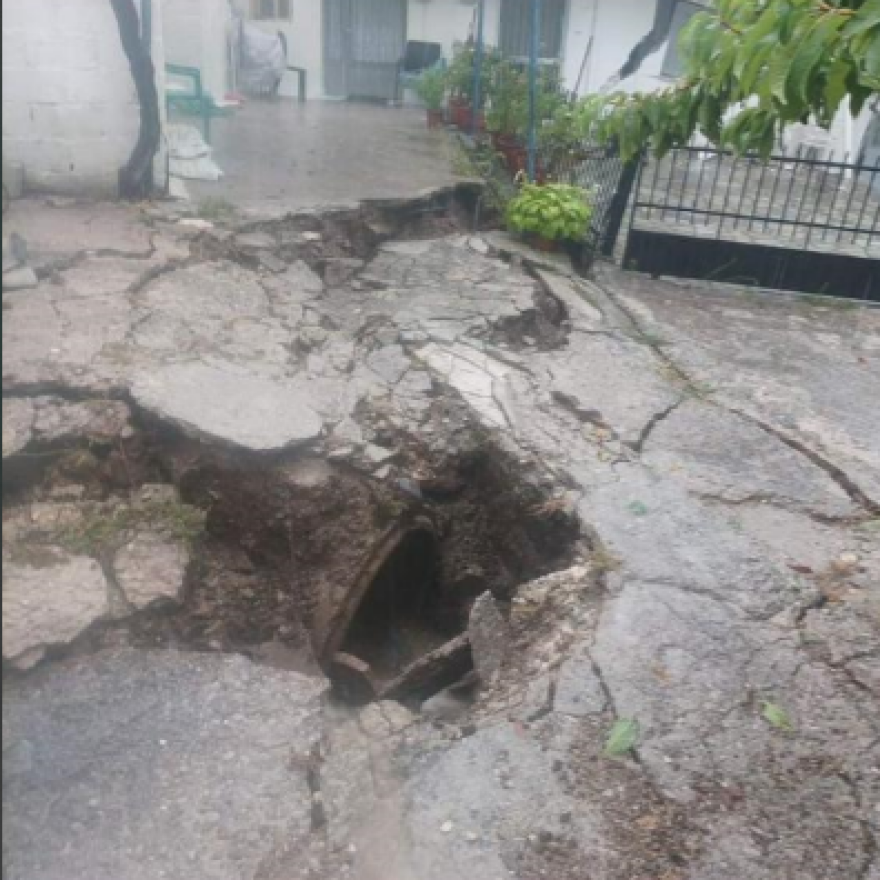 Κακοκαιρία Daniel: Μεγάλες καταστροφές στη Λίμνη Πλαστήρα - Ζημιές σε σπίτια, δρόμοι κόβονται στα δύο