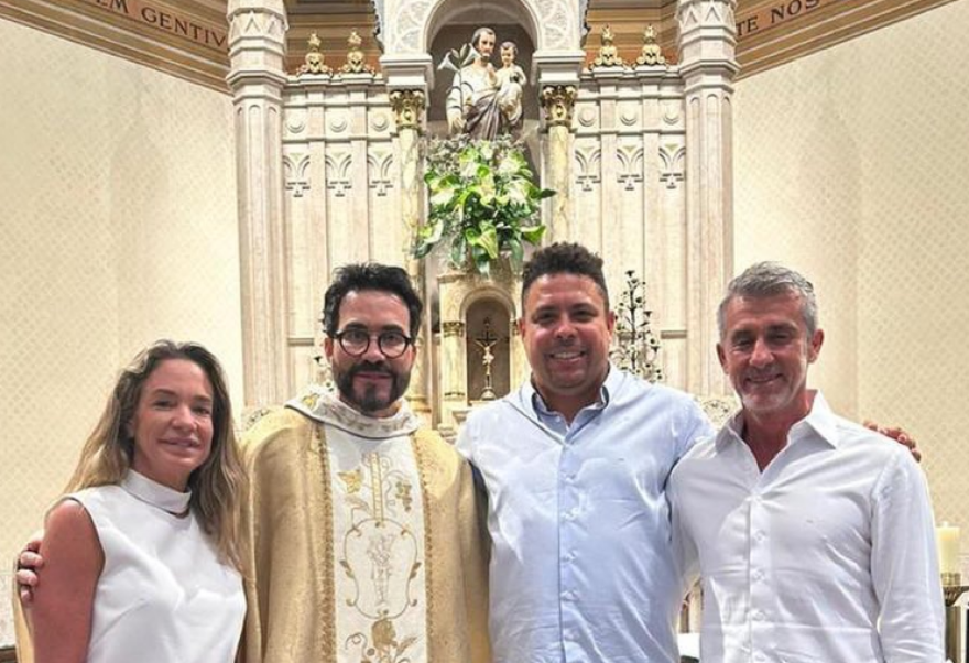 Ρονάλντο: Βαπτίστηκε Χριστιανός ο Βραζιλιάνος 