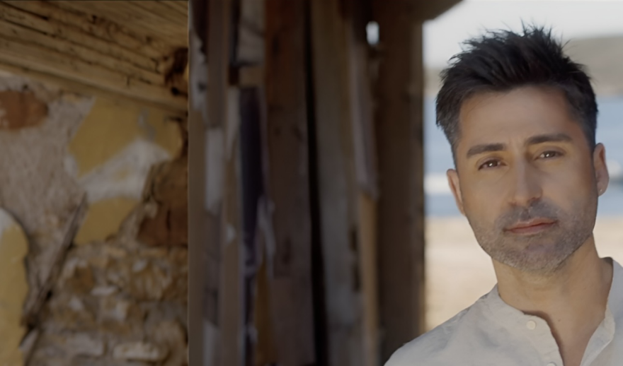 Λεμονής Σκοπελίτης: «Το τραγούδι για να αγαπηθεί από τον κόσμο θα πρέπει να έχει κάτι να σου πει»