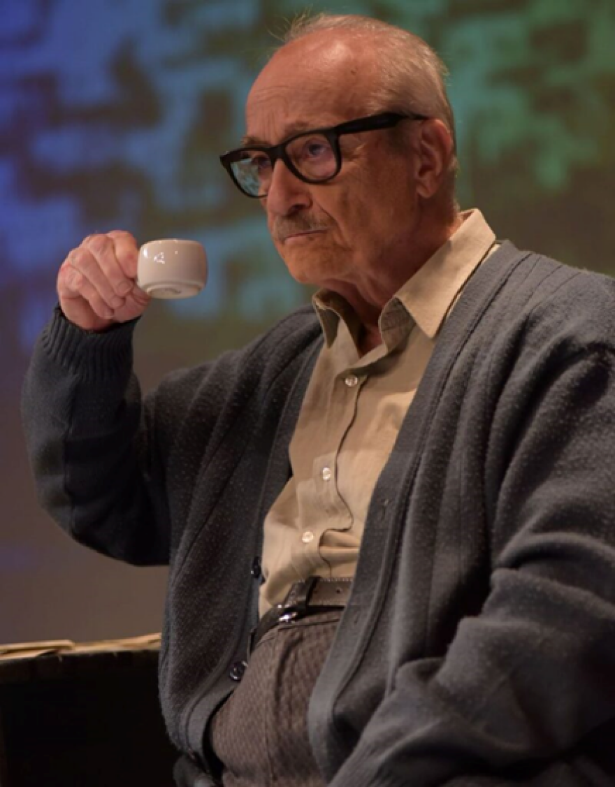 «Εγώ, ο Μάρκος Βαμβακάρης» - Για 5η σεζόν συγκλονιστικός μονόλογος της Νάση Τουμπακάρη στο θέατρο ΣΤΟΑ