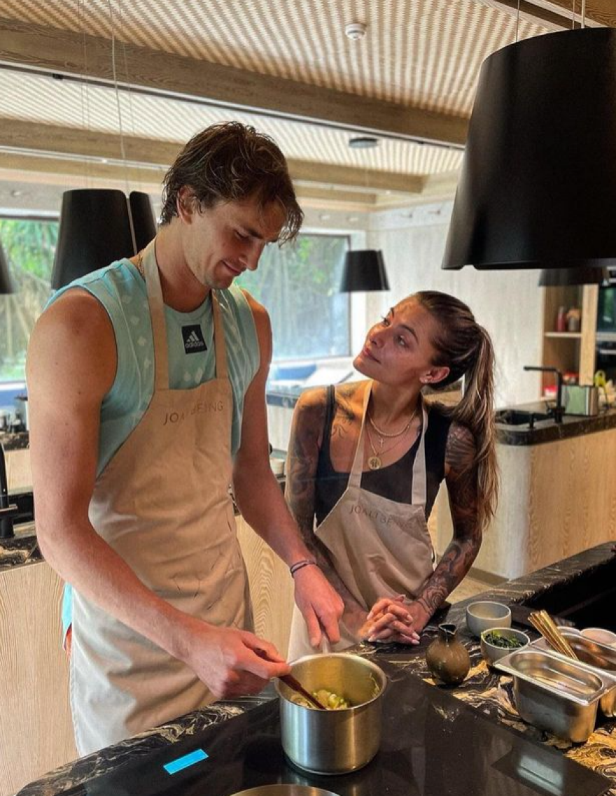 Σοφία Τομάλα: «Κολλημένη» με τον Ζβέρεφ η φανατική θαυμάστρια της Μέρκελ - Φωτογραφίες