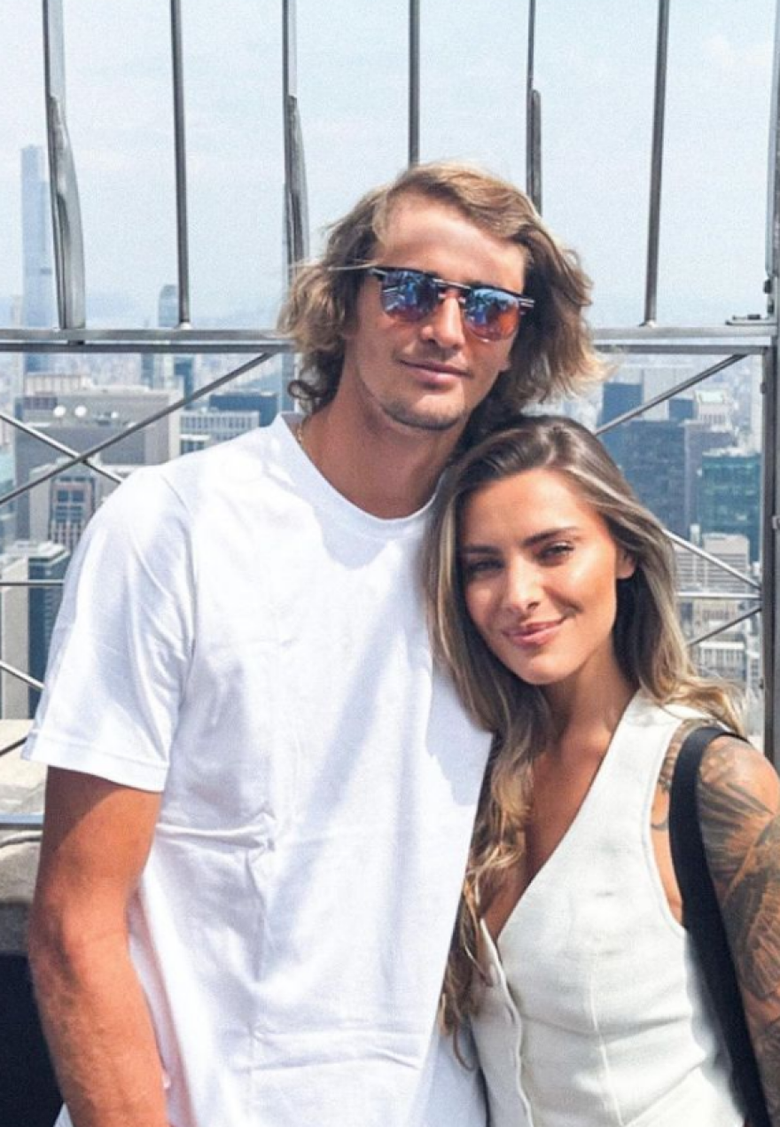 Σοφία Τομάλα: «Κολλημένη» με τον Ζβέρεφ η φανατική θαυμάστρια της Μέρκελ - Φωτογραφίες