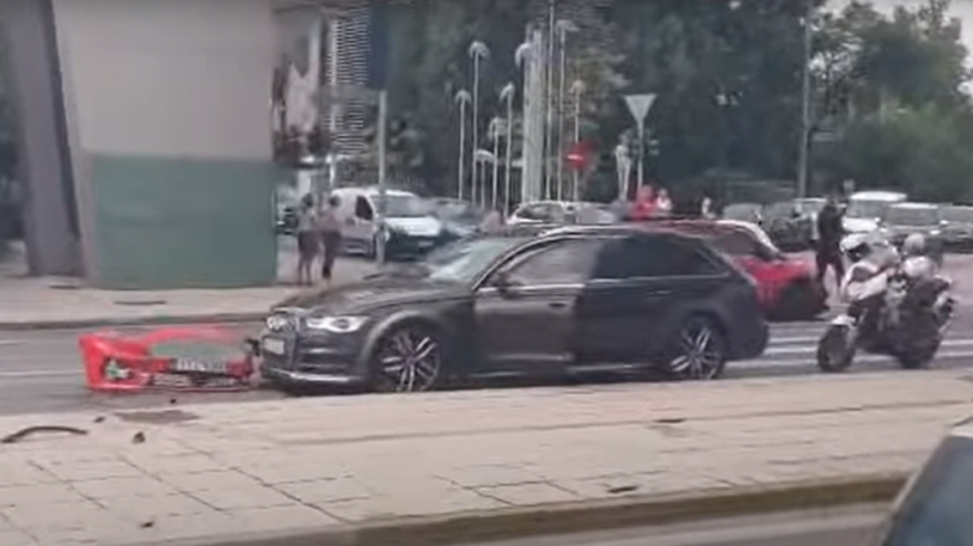 Κηφισίας: Μετά από 6 ώρες έληξε η «Οδύσσεια» των οδηγών - «Κόλλησαν» μετά από τροχαίο (βίντεο)