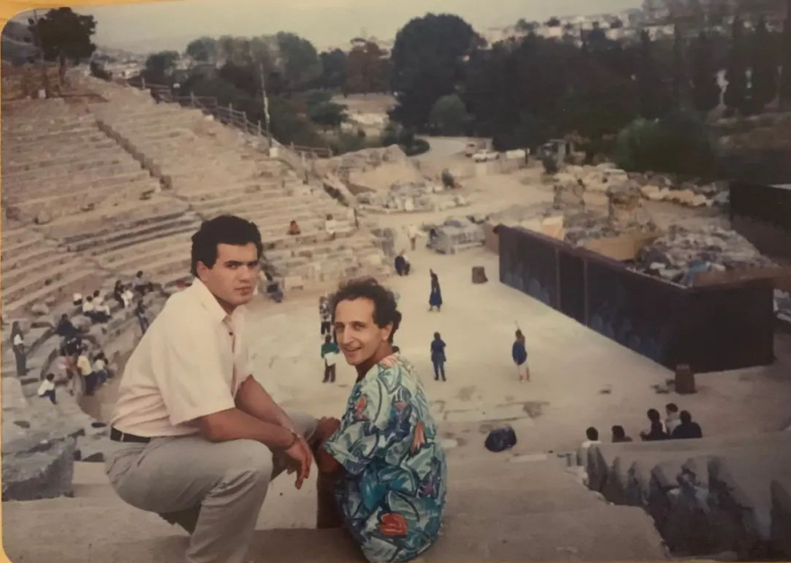 Σπύρος Μπιμπίλας-Ταξιάρχης Χάνος: Η φωτογραφία τους πριν από 34 χρόνια