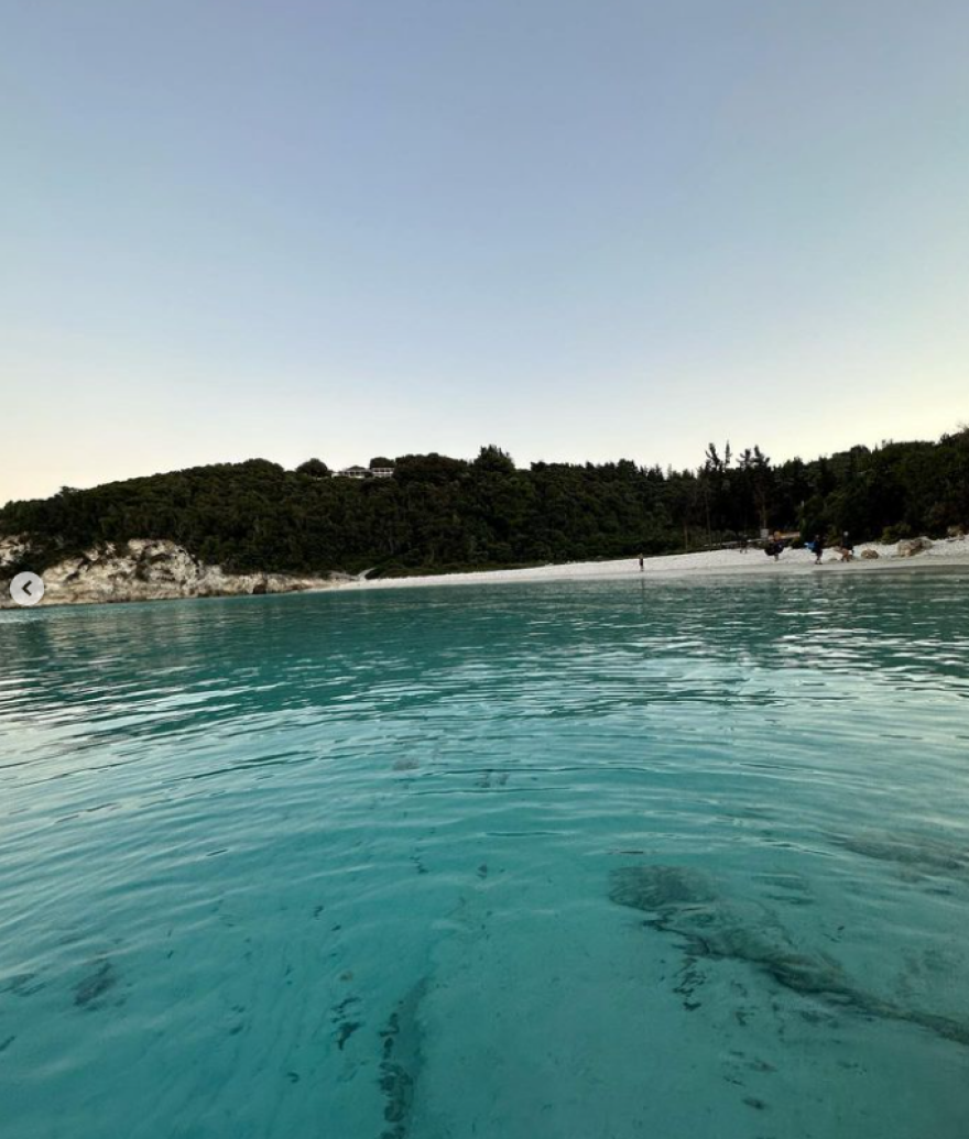 Maestro: Στους Αντίπαξους το καστ - Οι φωτογραφίες από τα γυρίσματα