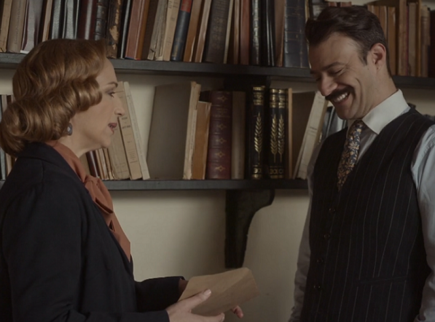 Οι Πανθέοι: Οι κρυφές σχέσεις κινδυνεύουν στο φως