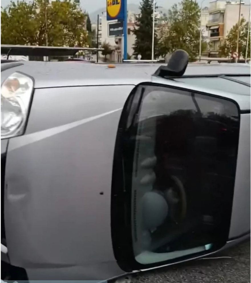 Κακοκαιρία: Αναποδογύρισαν αυτοκίνητα στην Ξάνθη - Ανεμοστρόβιλος στην Ολυμπιάδα Χαλκιδικής 