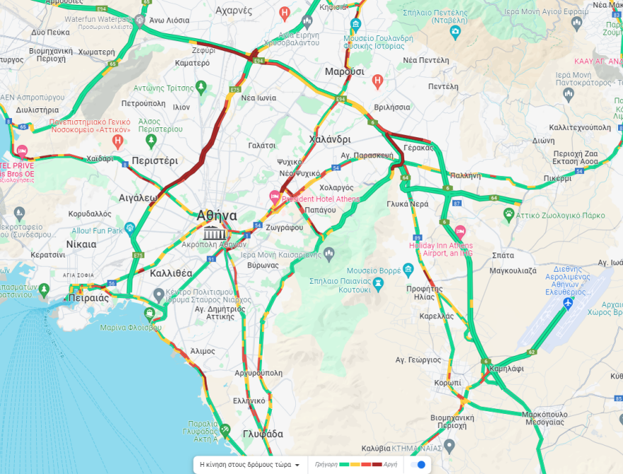 Κίνηση στους δρόμους: Πάνω από 30 λεπτά οι καθυστερήσεις στην Αττική Οδό - Χάος από μποτιλιάρισμα και στον Κηφισό 