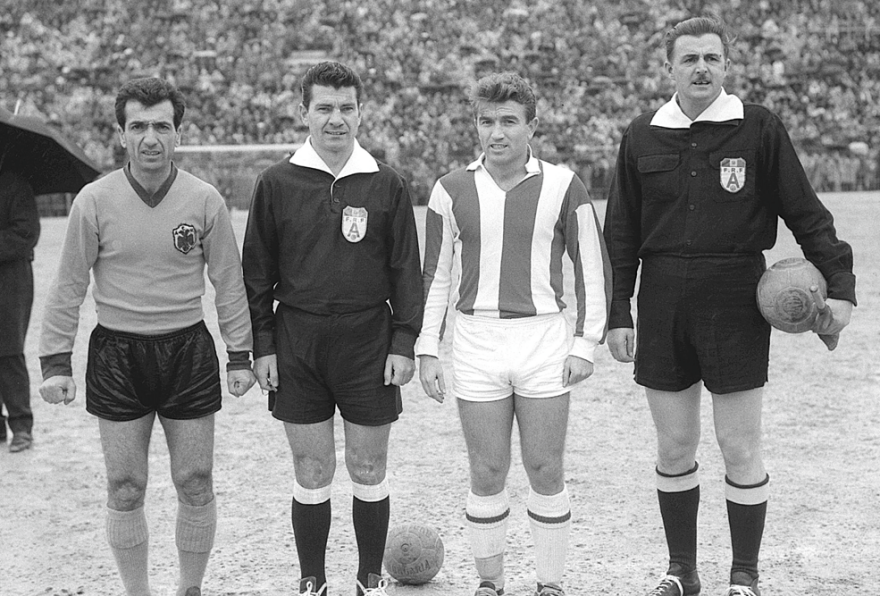 Κώστας Νεστορίδης: Η μυθιστορηματική ζωή του μεγάλου γκολτζή της ΑΕΚ - Βίντεο και φωτογραφίες