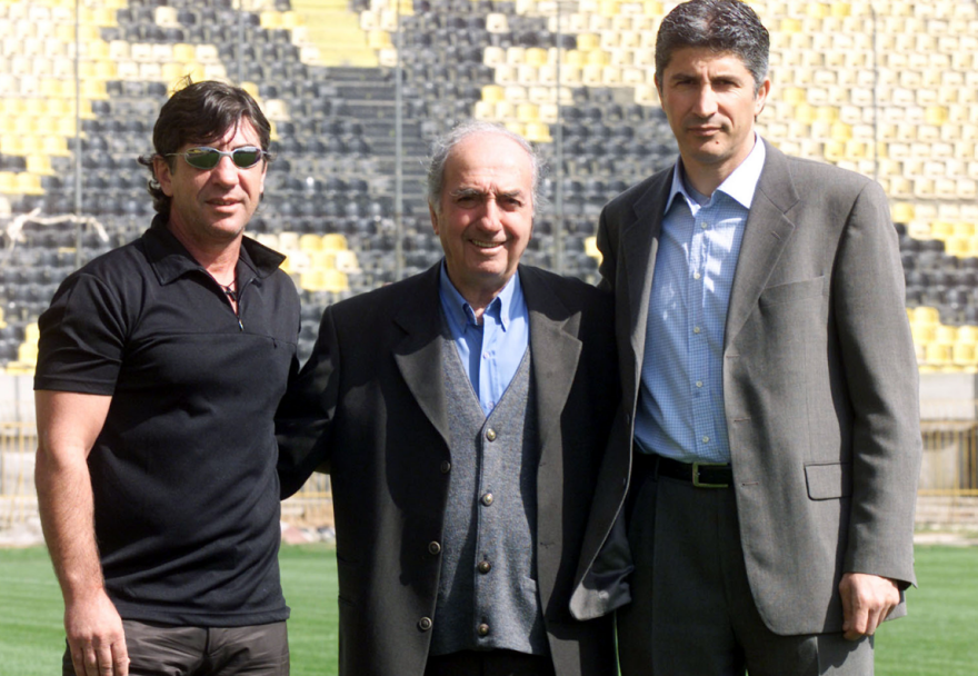 Κώστας Νεστορίδης: Η μυθιστορηματική ζωή του μεγάλου γκολτζή της ΑΕΚ - Βίντεο και φωτογραφίες