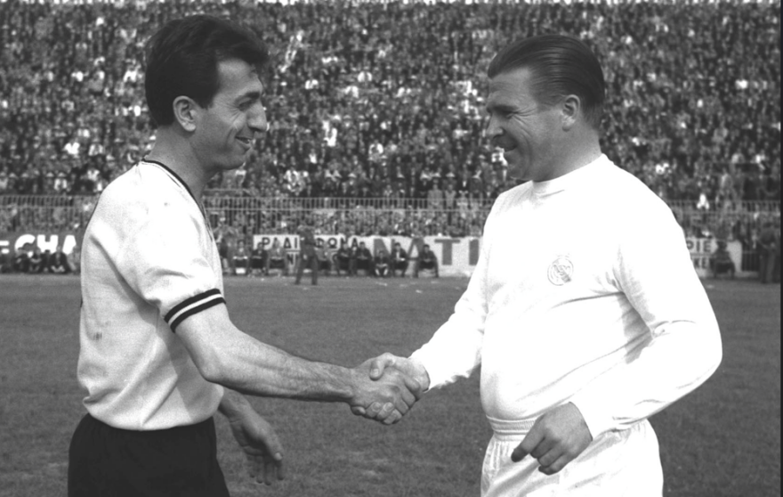 Κώστας Νεστορίδης: Η μυθιστορηματική ζωή του μεγάλου γκολτζή της ΑΕΚ - Βίντεο και φωτογραφίες