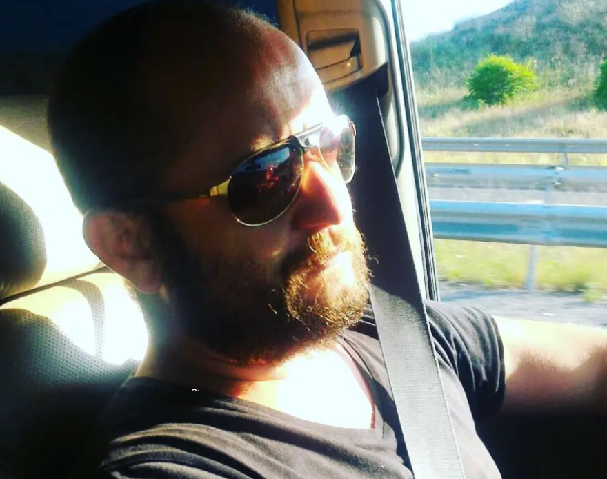 Ποιος είναι ο εθνικιστής επικεφαλής των 1.000 πλοίων από την Τουρκία στη Γάζα που θα κάνουν στάση στην Κύπρο