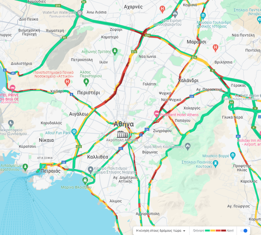 Κίνηση στους δρόμους: Στο «κόκκινο» ο Κηφισός και η Κηφισίας - Πού έχει μποτιλιάρισμα