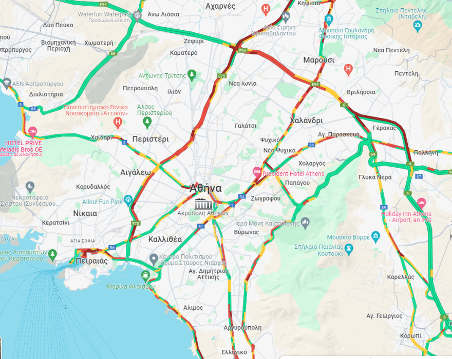 Κίνηση στους δρόμους: Καθυστερήσεις στην κάθοδο της Εθνικής από τη Φιλαδέλφεια μέχρι το Αιγάλεω
