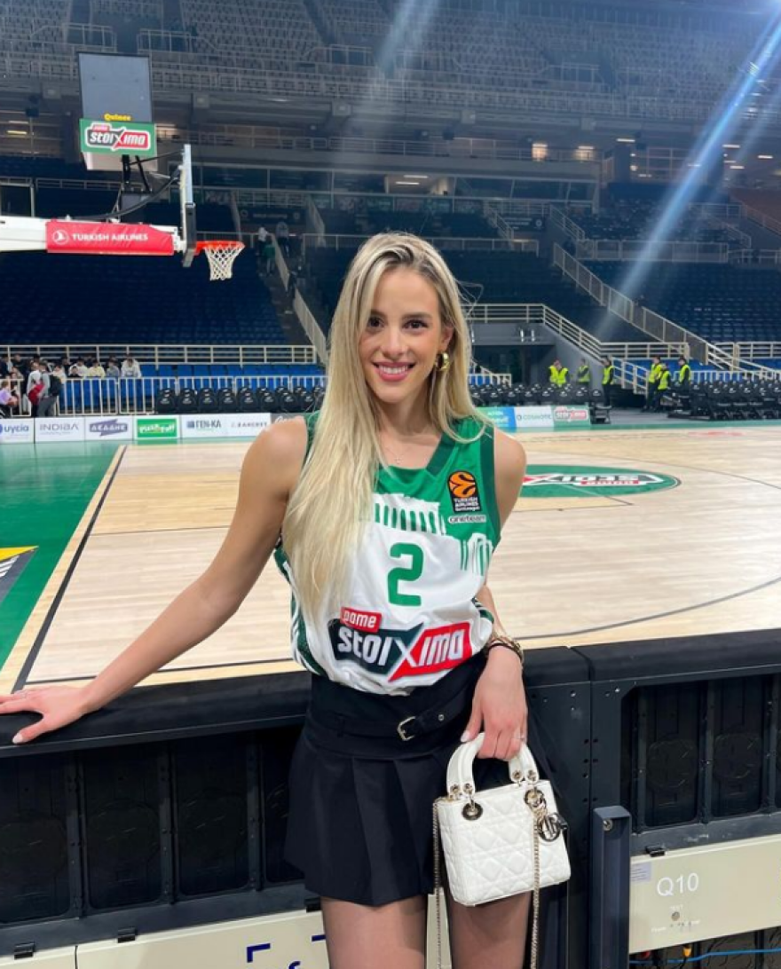 Παναθηναϊκός: Έβαλε... φωτιά στο ΟΑΚΑ η σύντροφος του Βιλντόσα - Βίντεο, φωτογραφίες 