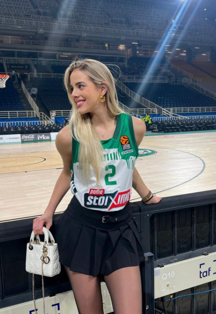 Παναθηναϊκός: Έβαλε... φωτιά στο ΟΑΚΑ η σύντροφος του Βιλντόσα - Βίντεο, φωτογραφίες 