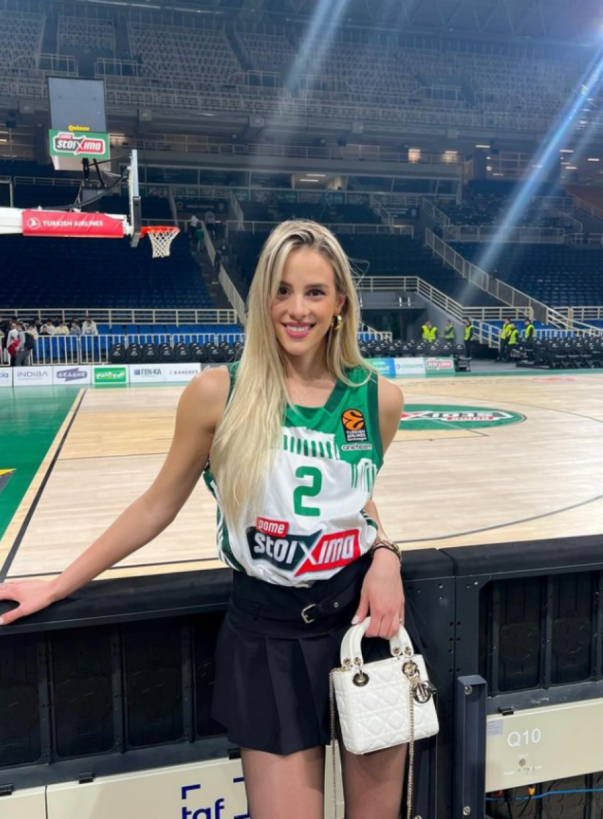 Λούκας Βιλντόσα: Στην αγκαλιά της συντρόφου του άλλαξε τον χρόνο ο άσος του ΠΑΟ - Φωτογραφίες 