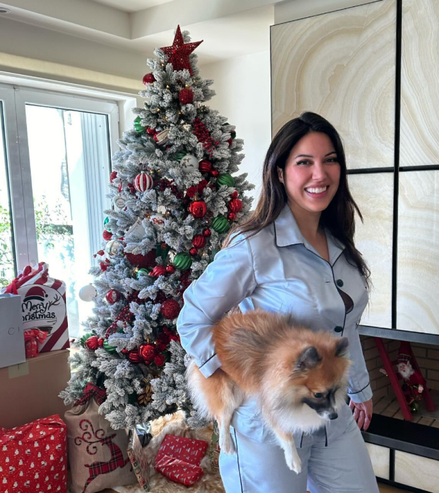 Γουόκαπ - Νούρι: Πρωτοχρονιά με καυτά φιλιά και φόντο την Ακρόπολη - Φωτογραφίες 