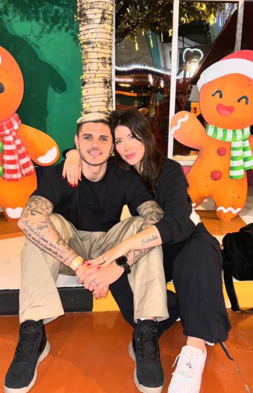 Γουάντα Νάρα: Ποδαρικό στο 2024 με μπάνιο στο Ντουμπάι - Φωτογραφίες 