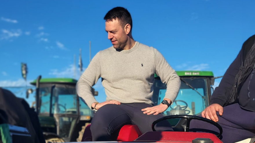 Σωσίβιο στα think tanks ψάχνει ο Κασσελάκης μετά τα τρακτέρ και τις κόντρες με Παππά και Πολάκη