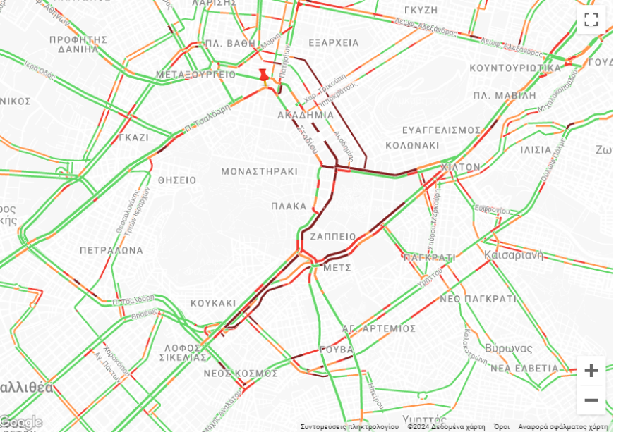 Κίνηση στους δρόμους: Μποτιλιάρισμα στο κέντρο, άρχισαν οι πρώτες συγκεντρώσεις για το πανεκπαιδευτικό 