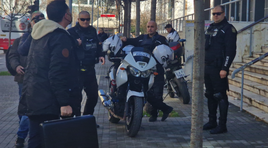 Θεσσαλονίκη: Παγιδευμένος με εκρηκτικό μηχανισμό ο φάκελος στα δικαστήρια