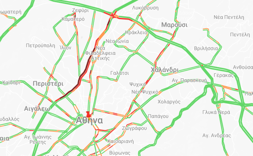 Κίνηση τώρα: Χάος στον Κηφισό - Αυτοκίνητο ακινητοποιήθηκε στη μέση του δρόμου