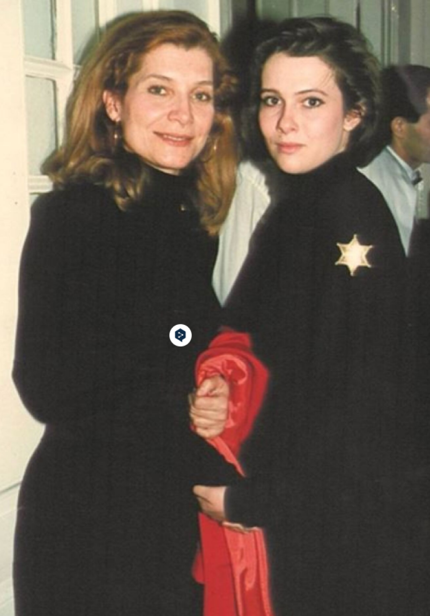 Αιμιλία Υψηλάντη: Η ευθύνη απέναντι στην εγγονή μου είναι να ζήσω, δεν έχει ούτε μητέρα ούτε πατέρα