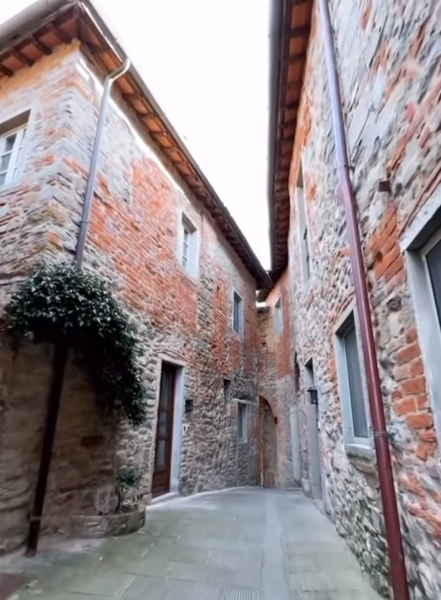 Ιωάννα Τούνη - Δημήτρης Αλεξάνδρου: Ποζάρουν στην μπανιέρα